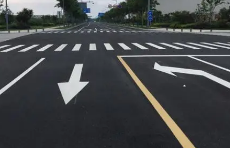 合肥道路劃線(xiàn)分析，如何保證道路畫(huà)線(xiàn)的筆直呢？