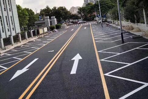 道路劃線設(shè)計，為安全出行保駕護(hù)航